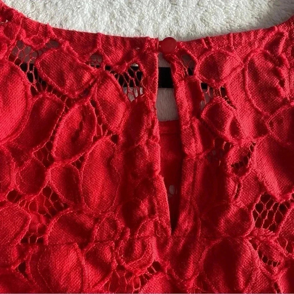 Floral Lace Embroidered Blouse​ - Picture 6 of 6